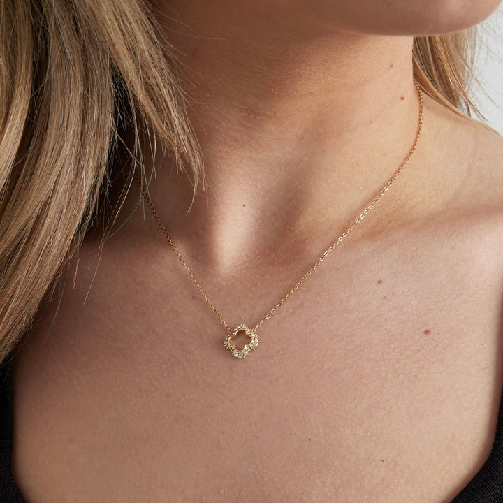 Sparkle Leaf Clover Halskette | 14K vergoldet