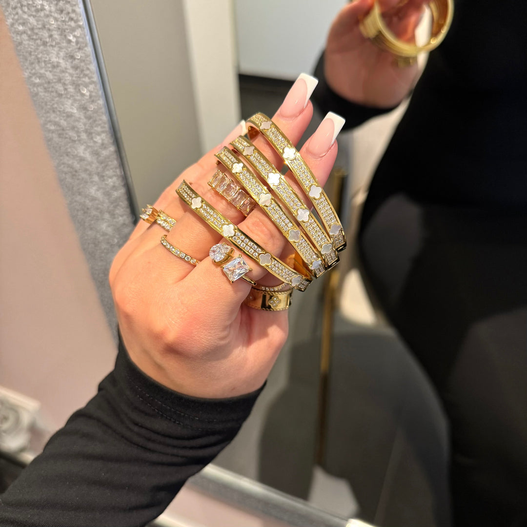Luxe Clover Armreif | 18K vergoldet